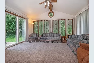 201 Falcon Ridge Drive, New Kensington, PA 15068 - Photo 20