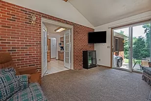 201 Falcon Ridge Dr, New Kensington, PA 15068 - Photo 22