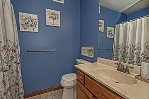 201 Falcon Ridge Dr, New Kensington, PA 15068 - Photo 32