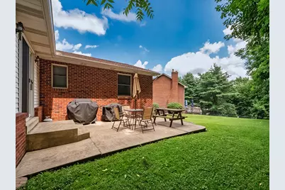 201 Falcon Ridge Drive, New Kensington, PA 15068 - Photo 6