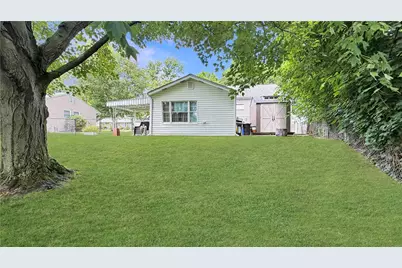 1219 Connecticut St, Hopewell Township, PA 15001 - Photo 6