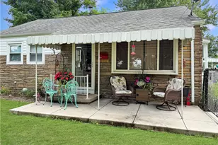 1219 Connecticut St, Hopewell Township, PA 15001 - Photo 4