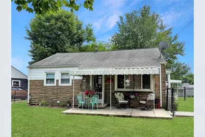 1219 Connecticut St, Hopewell Township, PA 15001 - Photo 1