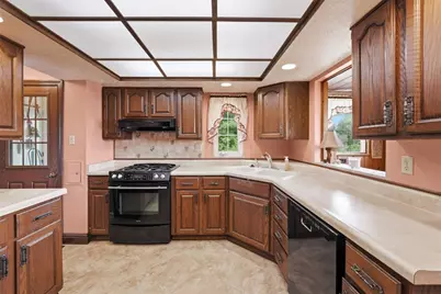 401 Jamaica Ave, Pittsburgh, PA 15229 - Photo 14