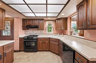 401 Jamaica Ave, Pittsburgh, PA 15229 - Photo 14