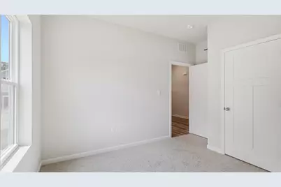 101 Olivia Dr, New Stanton, PA 15639 - Photo 20