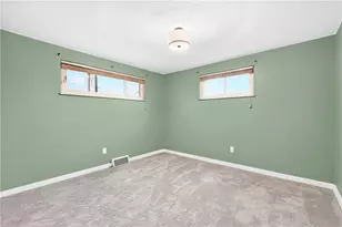 12 Corbett Ave, Hempfield Township, PA 15642 - Photo 14