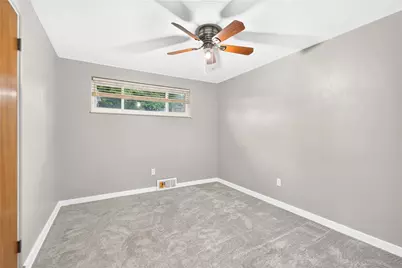 12 Corbett Ave, Hempfield Township, PA 15642 - Photo 20