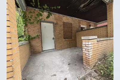 1101 Woods Run Ave, Pittsburgh, PA 15212 - Photo 2