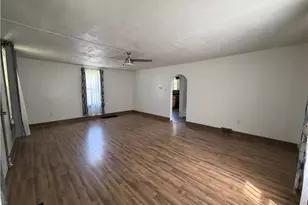 1140 Chapel Rd, Center Township, PA 15061 - Photo 6