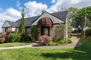 142 Green, Pittsburgh, PA 15236 - Photo 1