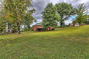112 Friendship Ln, Hempfield Township, PA 15601 - Photo 38