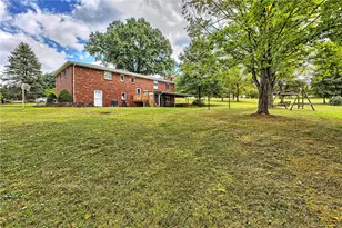112 Friendship Ln, Hempfield Township, PA 15601 - Photo 36