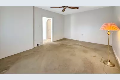 1894 Bryndale Ave, Moon/Crescent Twp, PA 15108 - Photo 6