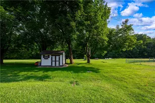 139 Delaware Dr, Twp of But NW, PA 16001 - Photo 36