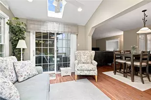 1033 Robinwood Dr, South Park, PA 15129 - Photo 16