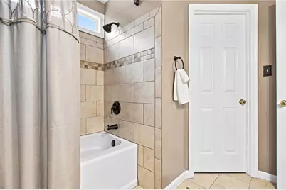 1033 Robinwood Dr, South Park, PA 15129 - Photo 20
