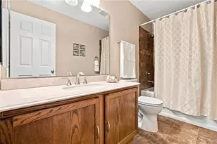 1033 Robinwood Dr, South Park, PA 15129 - Photo 26