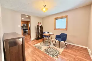 4289 Glen Lytle Rd, Pittsburgh, PA 15217 - Photo 14