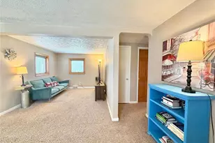 4289 Glen Lytle Rd, Pittsburgh, PA 15217 - Photo 6