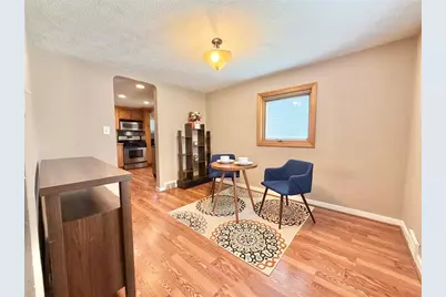 4289 Glen Lytle Rd, Pittsburgh, PA 15217 - Photo 14