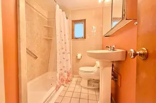 4289 Glen Lytle Rd, Pittsburgh, PA 15217 - Photo 18