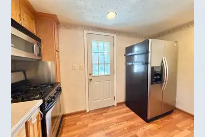 4289 Glen Lytle Rd, Pittsburgh, PA 15217 - Photo 10