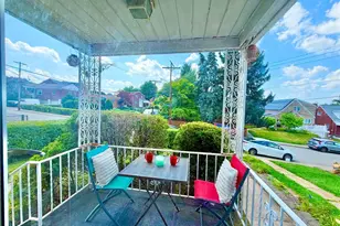 4289 Glen Lytle Rd, Pittsburgh, PA 15217 - Photo 2