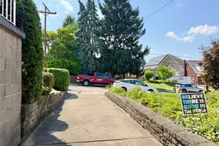 4289 Glen Lytle Rd, Pittsburgh, PA 15217 - Photo 36
