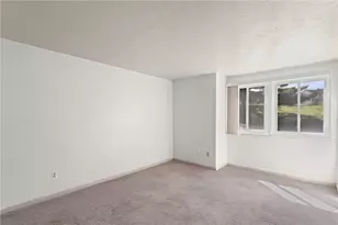 323 Ridge Point Cir, South Fayette, PA 15017 - Photo 32
