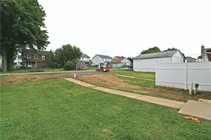 401-403 Georgetown Rd, Cecil, PA 15055 - Photo 6