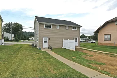 401-403 Georgetown Road, Cecil, PA 15055 - Photo 4