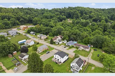 120 Oregon Avenue, Vandergrift, PA 15690 - Photo 4