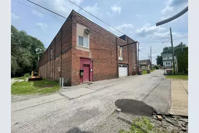 2305 6th Ave, Beaver Falls, PA 15010 - Photo 2
