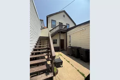 69 S Washington St #2, Franklin Township, PA 15370 - Photo 4