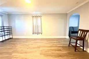 69 S Washington St, Franklin Township, PA 15370 - Photo 6