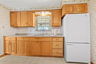 102 Michael Dr, Level Green, PA 15085 - Photo 14