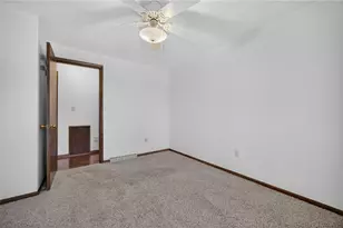 5080 Bowling Green St, Finleyville, PA 15332 - Photo 26