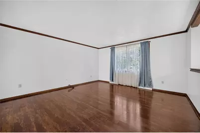 5080 Bowling Green St, Finleyville, PA 15332 - Photo 6