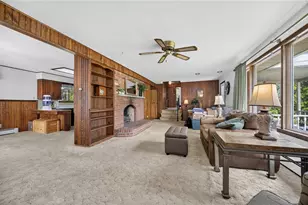 115 Hickory Dr, Chippewa Township, PA 15010 - Photo 6