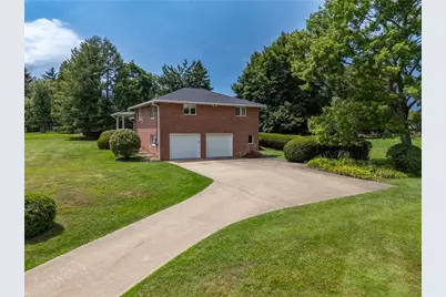 115 Hickory Dr, Chippewa Township, PA 15010 - Photo 32