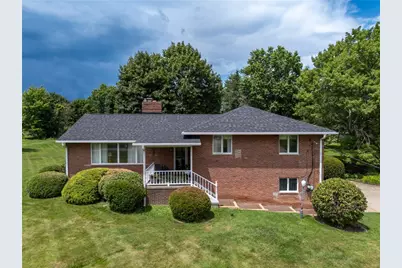 115 Hickory Dr, Chippewa Township, PA 15010 - Photo 1