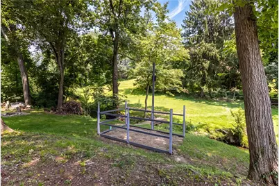 8680 Winchester Dr, Pittsburgh, PA 15237 - Photo 26