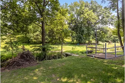 8680 Winchester Dr, Pittsburgh, PA 15237 - Photo 28