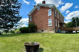 106 Pence Rd, East Franklin Township, PA 16218 - Photo 12