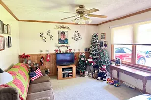 104 Tracy Ln, Franklin Township, PA 16001 - Photo 2