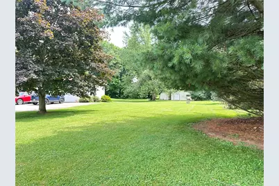 104 Tracy Lane, Franklin Township, PA 16001 - Photo 16