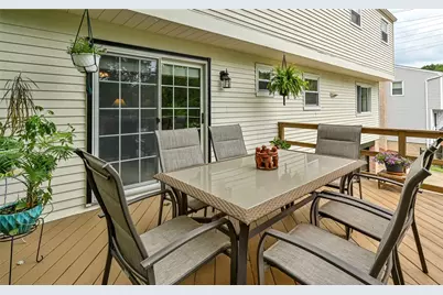 220 Kinvara Dr, Ross Twp, PA 15237 - Photo 32
