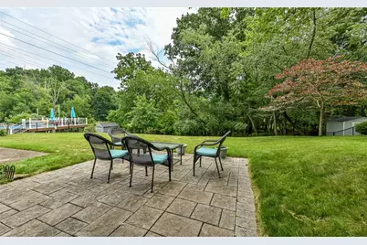 220 Kinvara Dr, Ross Twp, PA 15237 - Photo 28