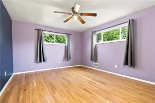5624 Tracy Dr, Bethel Park, PA 15236 - Photo 10
